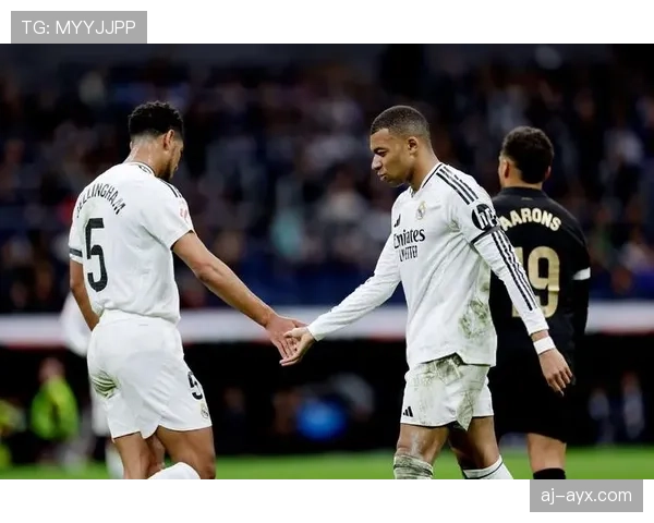 瓦伦西亚传统强队光环消退,本赛季竞争格局已面临阶段性变化 瓦伦西亚传统强队光环消退,本赛季竞争格局已面临阶段性变化