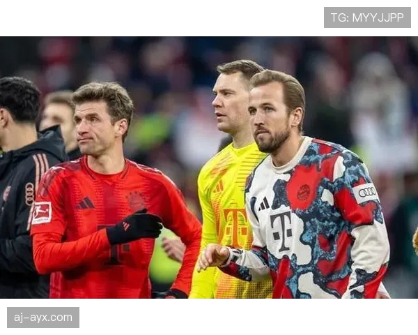 拜仁内部矛盾加剧，主帅与新援冲突反映战术分歧与管理问题对球队表现造成影响