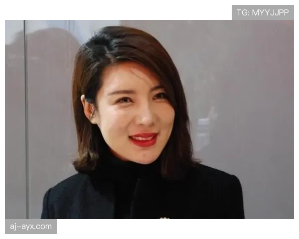 杜丽这工资真让我怀疑她是不是偷偷开了直播副业了吧？